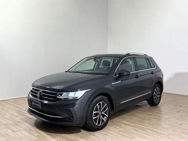 Volkswagen Tiguan Tiguan 1.5 TSI ACT Life