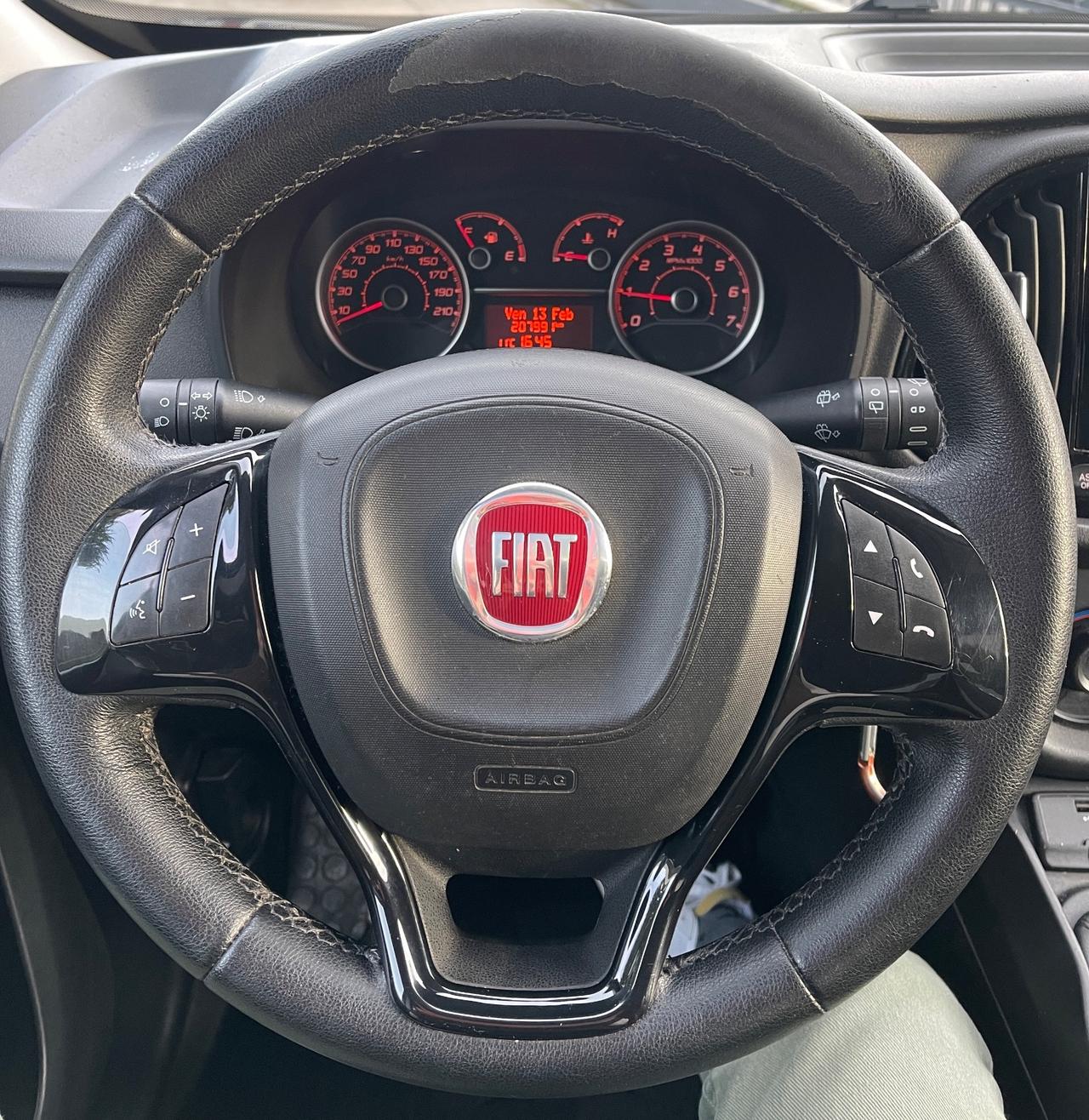 Fiat Doblò 1.6 MJT 16V 105CV Lounge Autocarro 5 posti N1