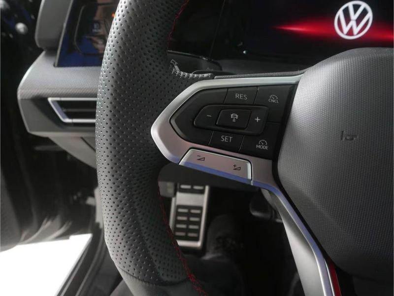 Volkswagen Golf 2.0 TSI GTI DSG Black Style LED 18" Camera