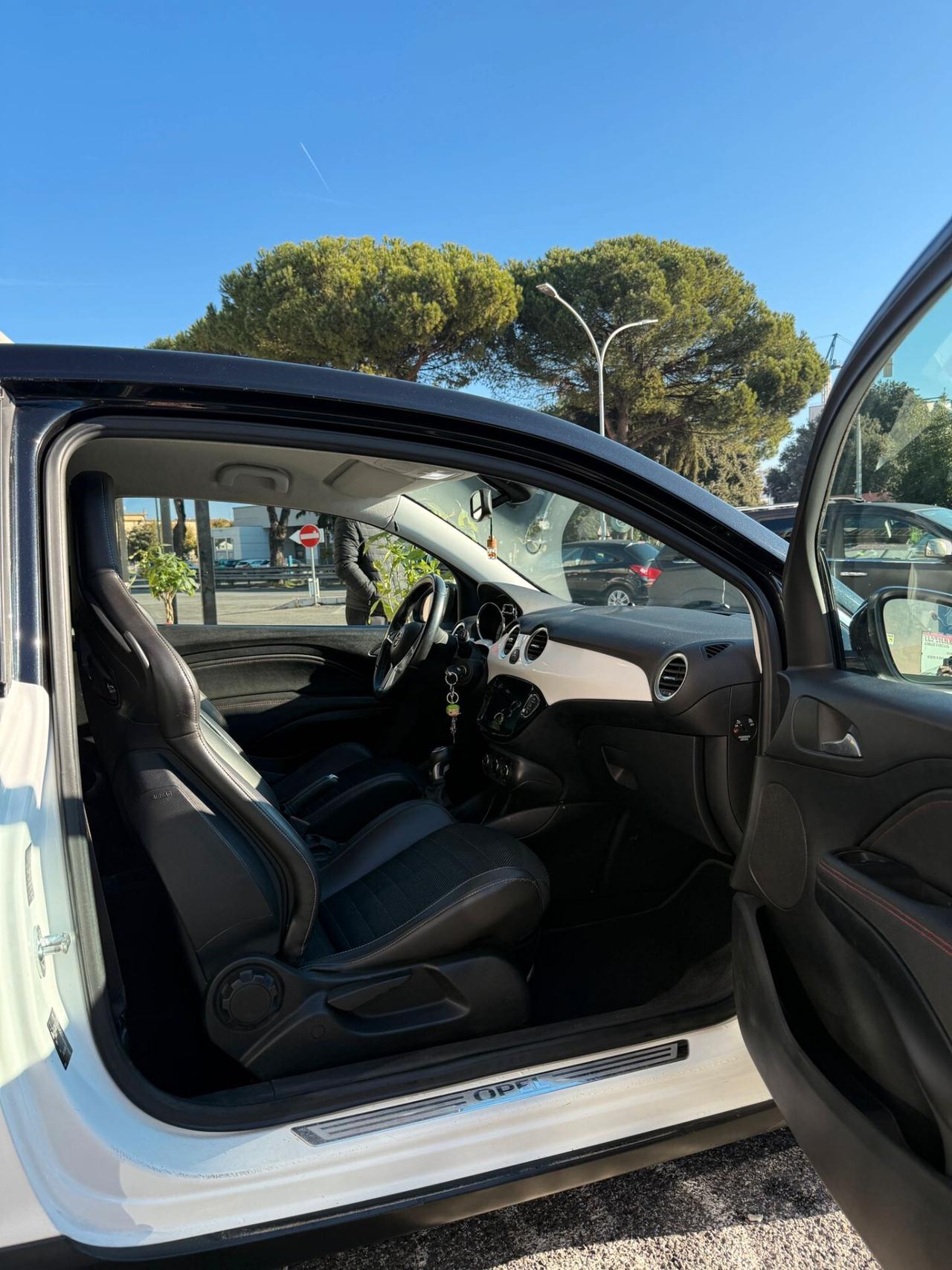 Opel Adam 150CV Versione Recaro