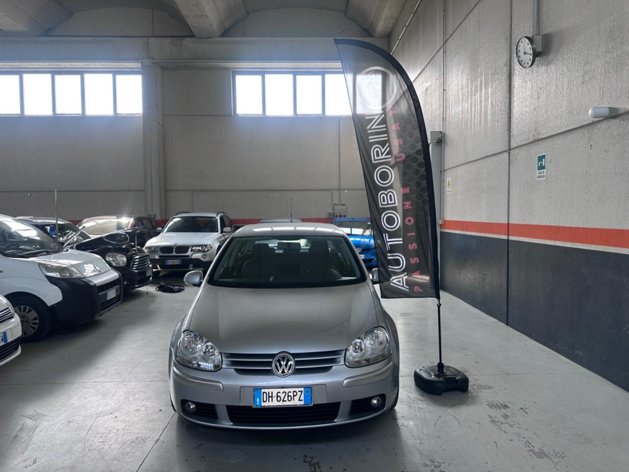 Volkswagen Golf 1.6 5p. Comfortline