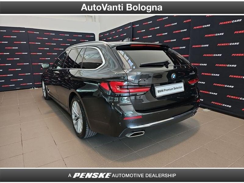 BMW Serie 5 520d 48V xDrive Touring Luxury