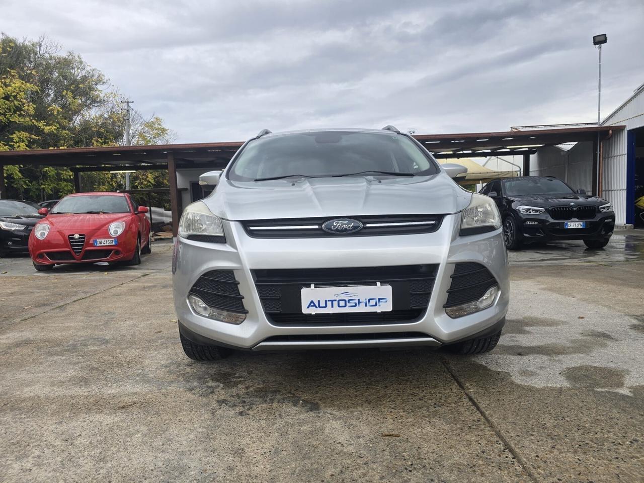 Ford Kuga 2.0 TDCI 120 CV S&S 2WD Titanium