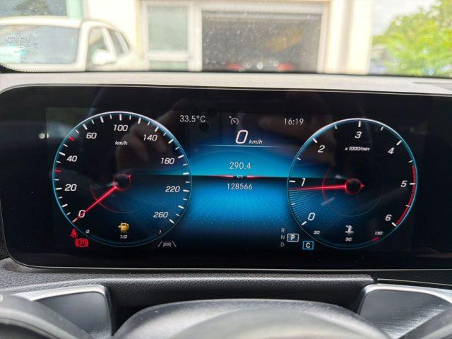 MERCEDES-BENZ GLB 200 d Automatic Premium