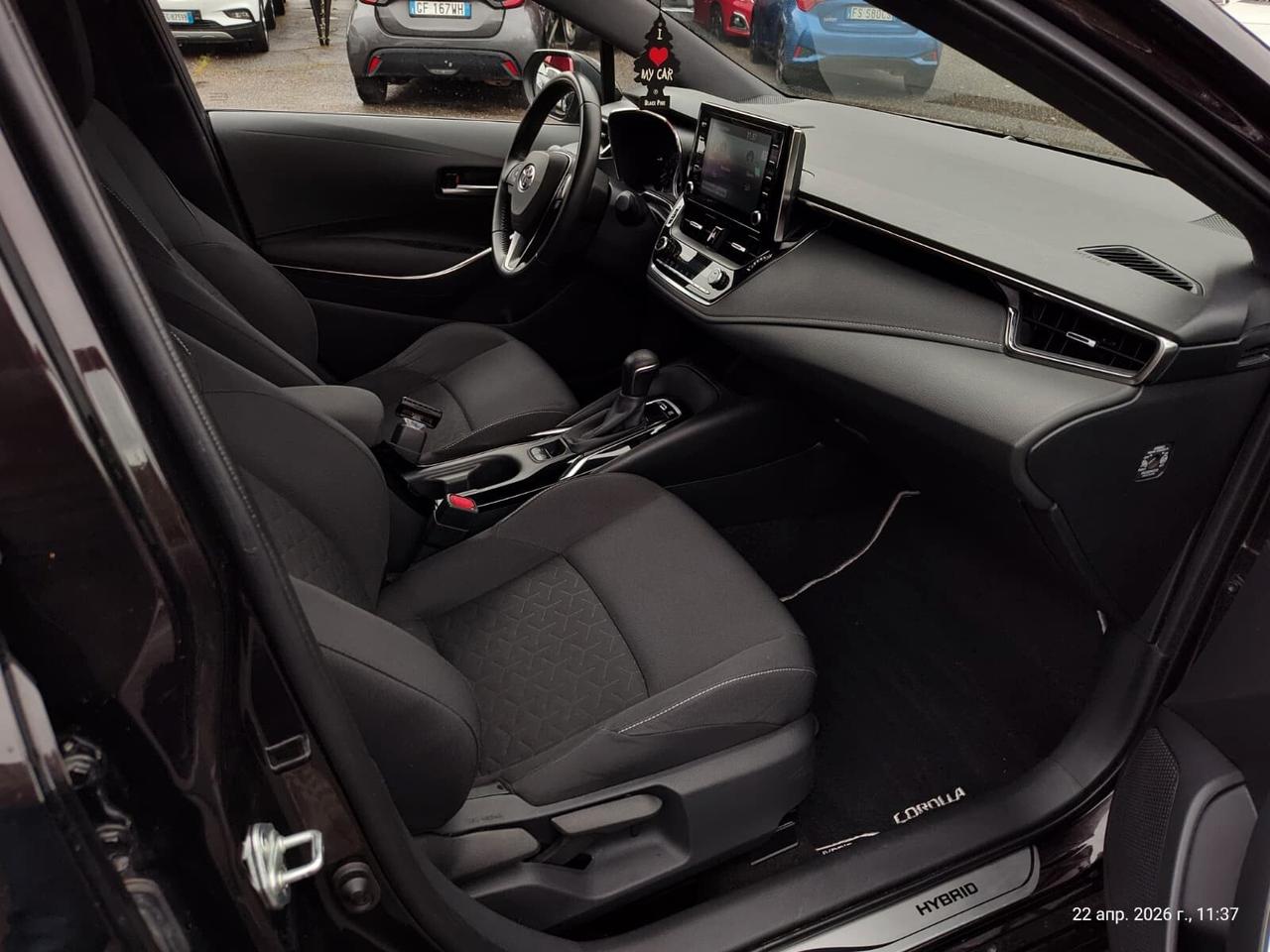 Toyota Corolla 1.8 Hybrid Style