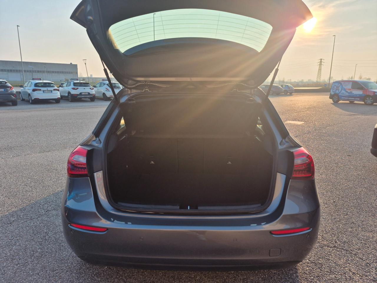 Mercedes-benz A 200 A 200 d Automatic Business