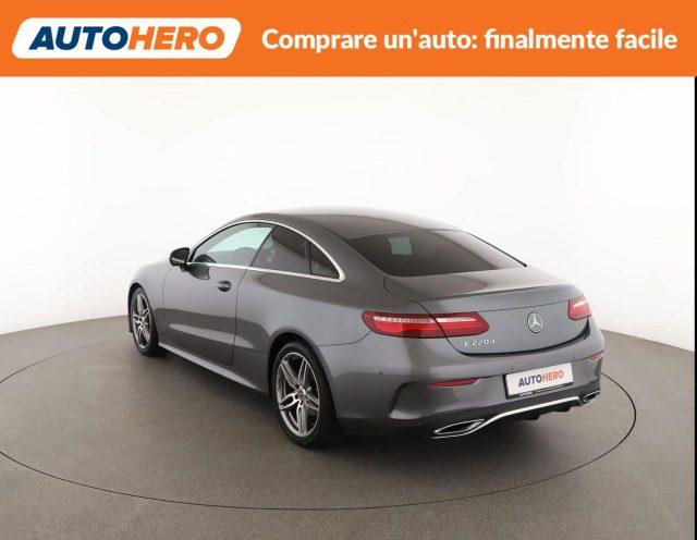 MERCEDES-BENZ E 220 d Auto Premium