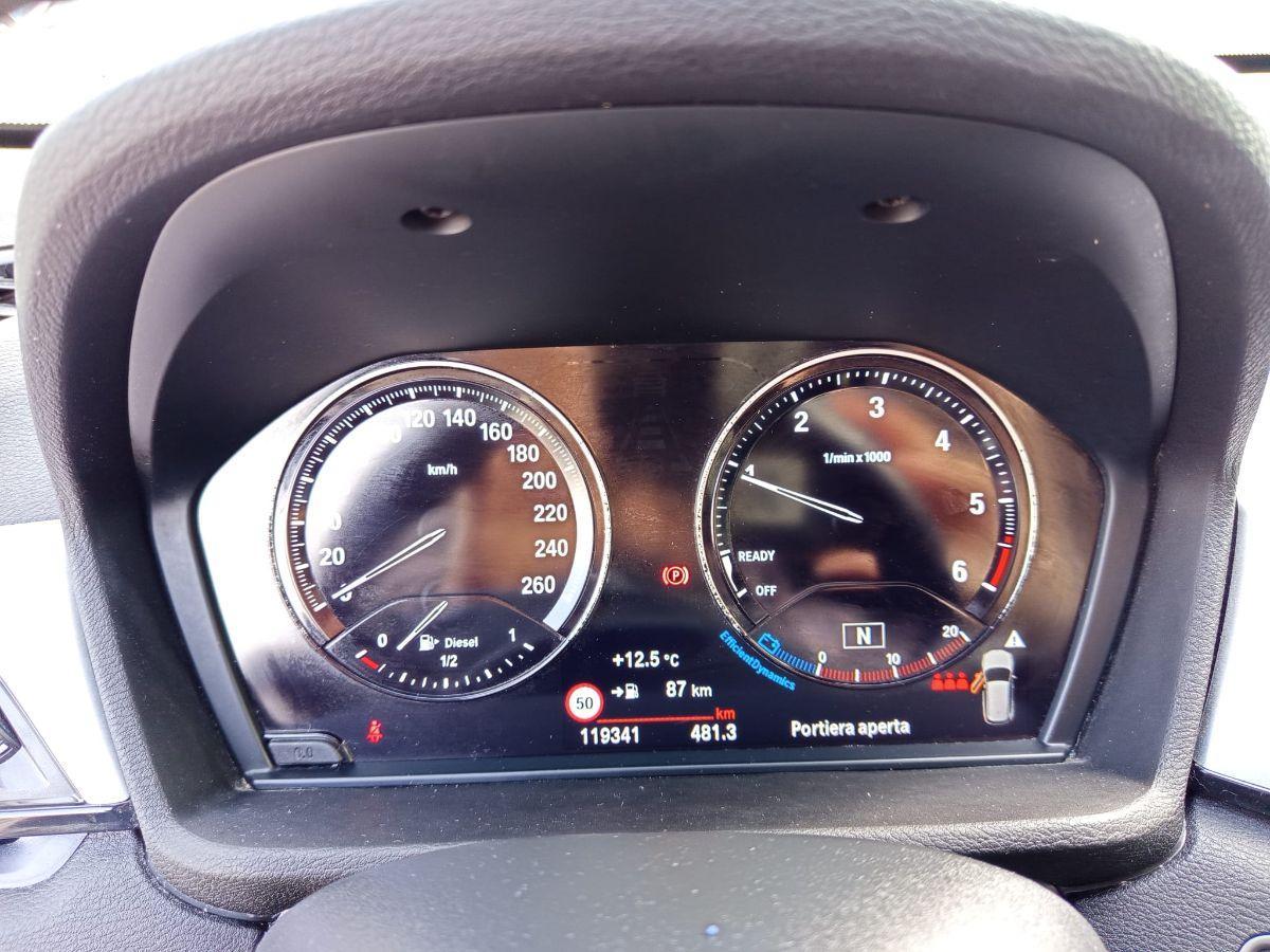 BMW X1 sDrive16d Business NAV/TETTO/RETROC