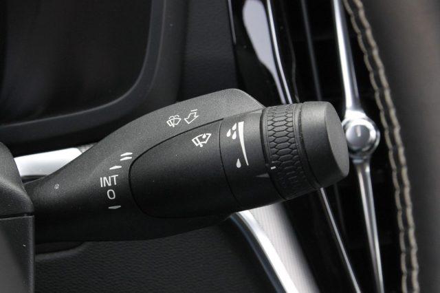 VOLVO S60 T5 Geartronic R-design PELLE