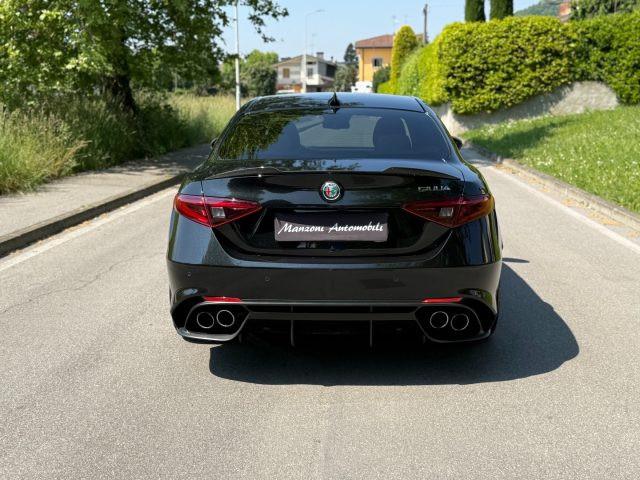 ALFA ROMEO Giulia 2.9 V6 Bi-Turbo AT8 Quadrifoglio