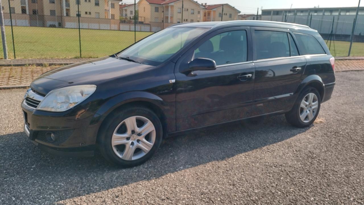 Opel Astra 1.4 16V t Station Wagon METANO