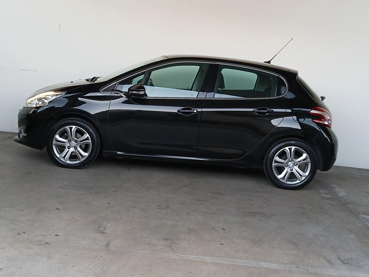 Peugeot 208 1.2 VTi 82 CV 5 porte Limited