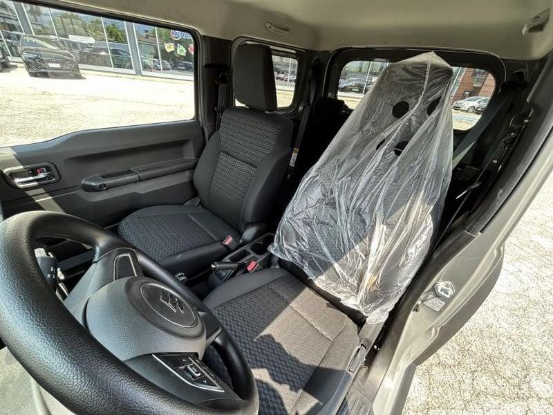 Suzuki Jimny 1.5 5MT 4 POSTI AUTOVETTURA
