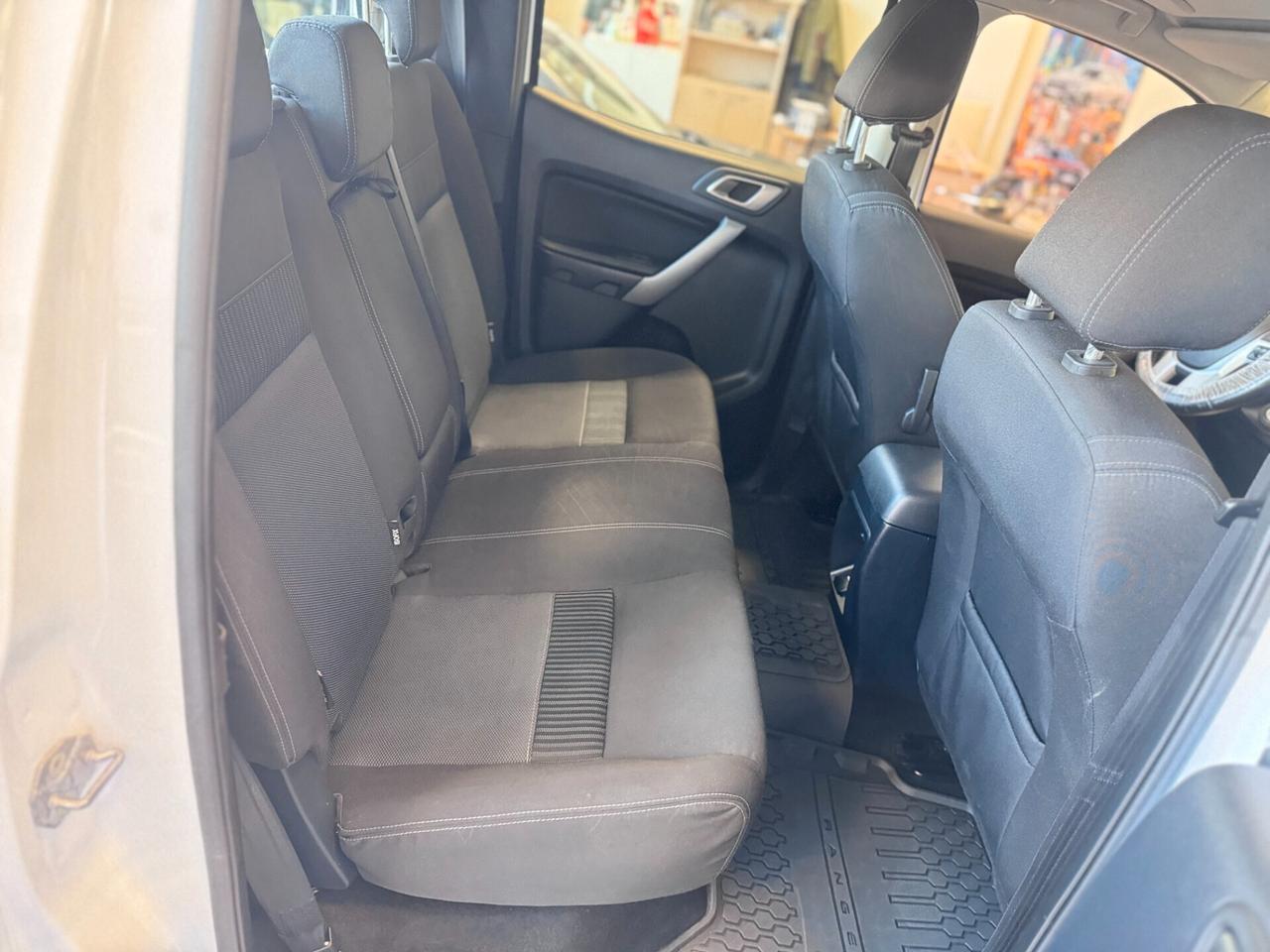 Ford Ranger 2.0 TDCi Super Cab XLT 4 posti