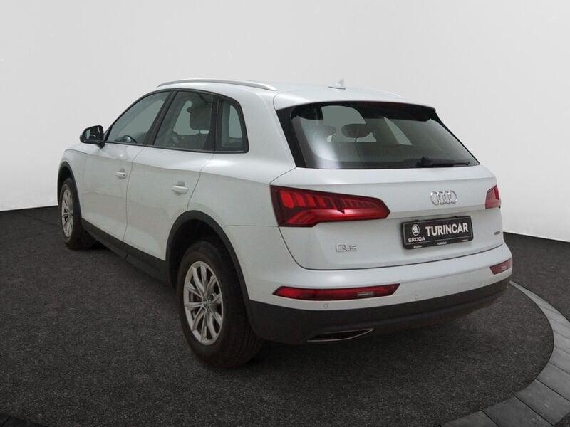 Audi Q5 35 TDI quattro S tronic Business