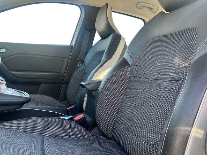 Renault Captur 1.6 PHEV E-TECH 160cv INTENS