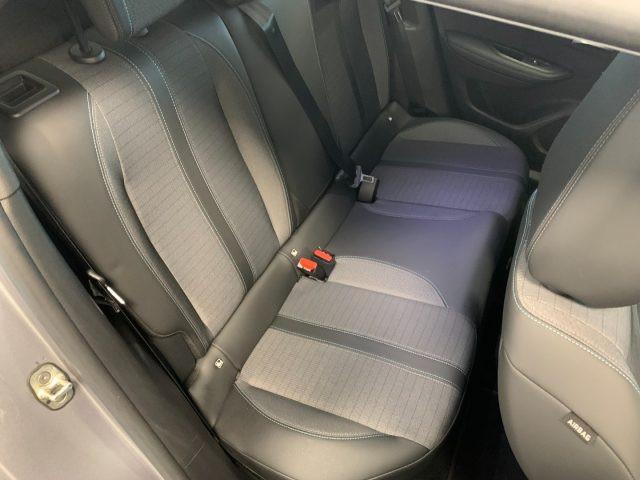 PEUGEOT 2008 1.5 BlueHDi Allure Navi Pack