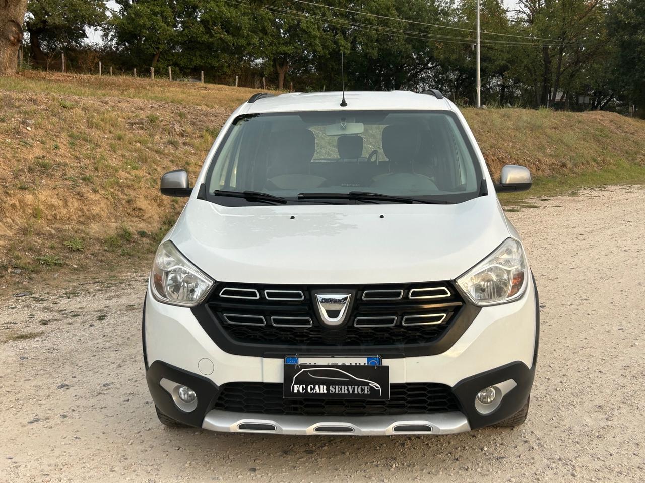 Dacia Lodgy Stepway 1.6 100 CV S&S GPL 5 posti