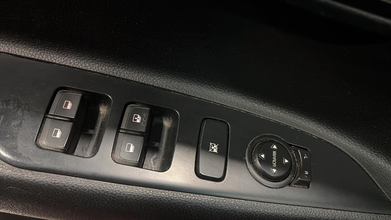KIA STONIC DEL 2019 1000 BENZINA 120 CV
