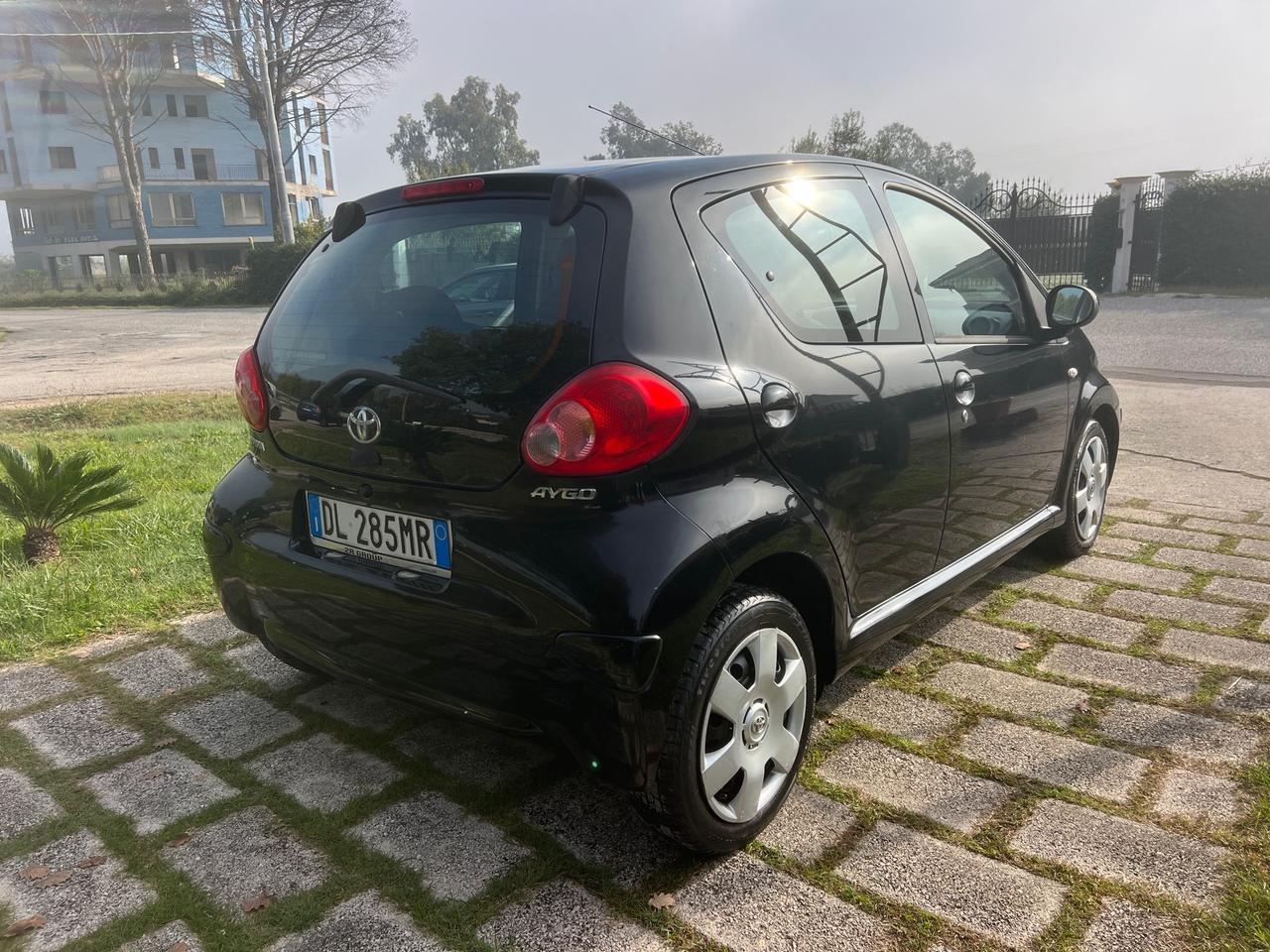 Toyota Aygo 1.0 50KW 5 porte-2007"NEOPATENTATI"