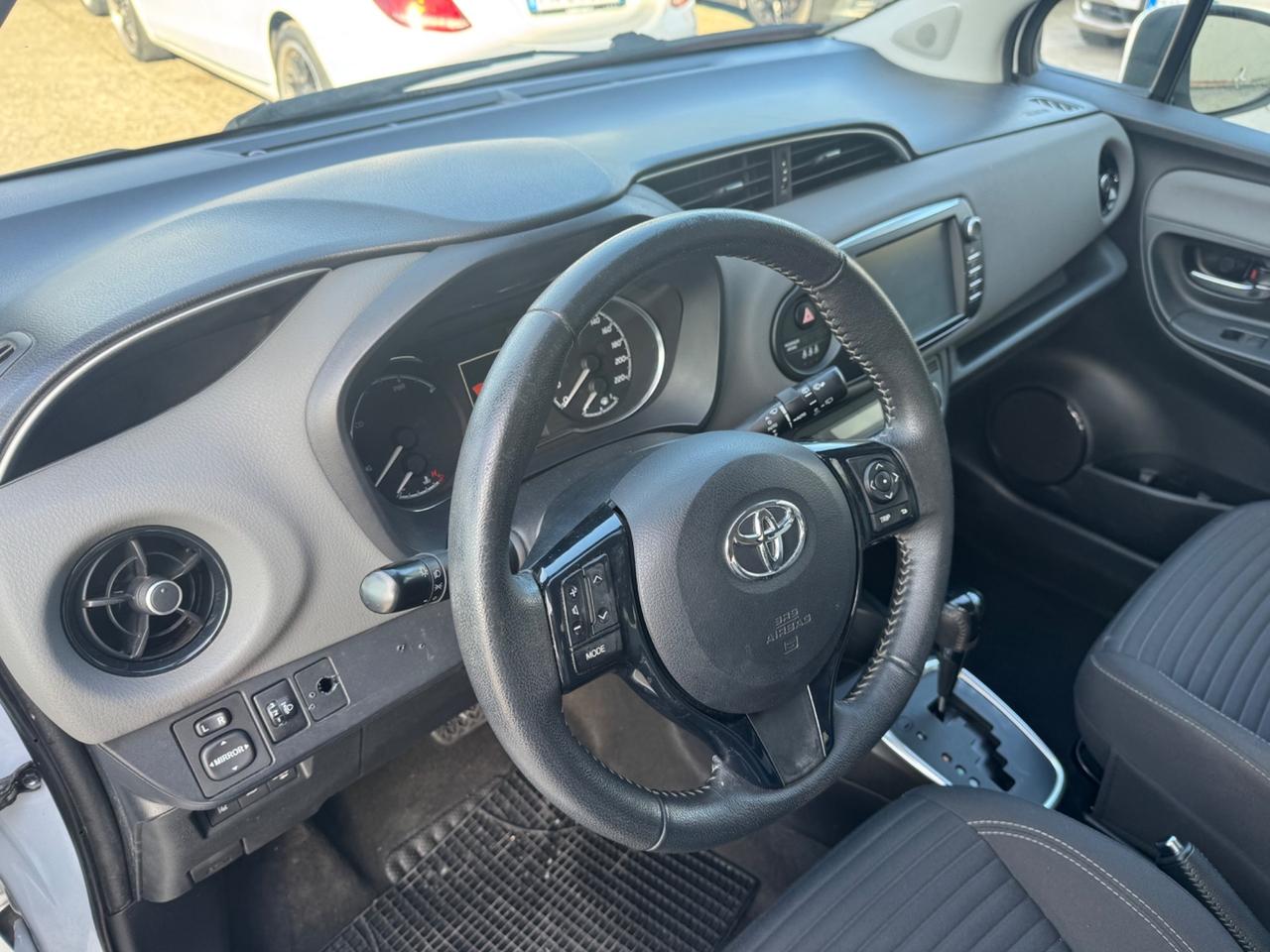 Toyota Yaris 1.5 Hybrid 5 porte Active