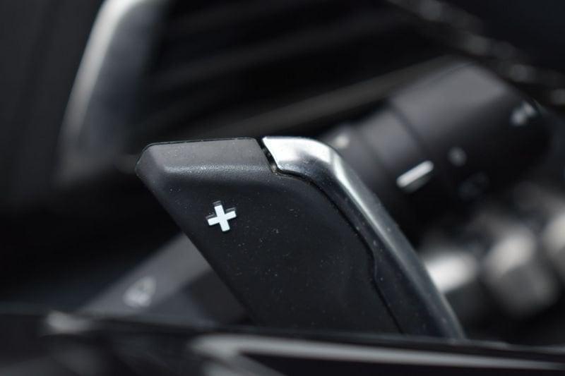 Peugeot 3008 3008 BlueHDi 130 S&S EAT8 Allure Pack