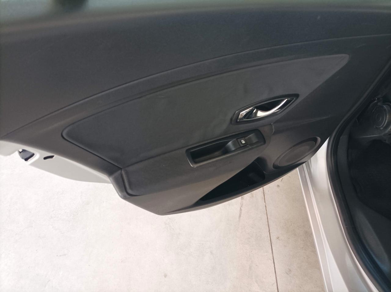 Renault Megane Mégane 1.5 dCi 110CV Wave 05/2012