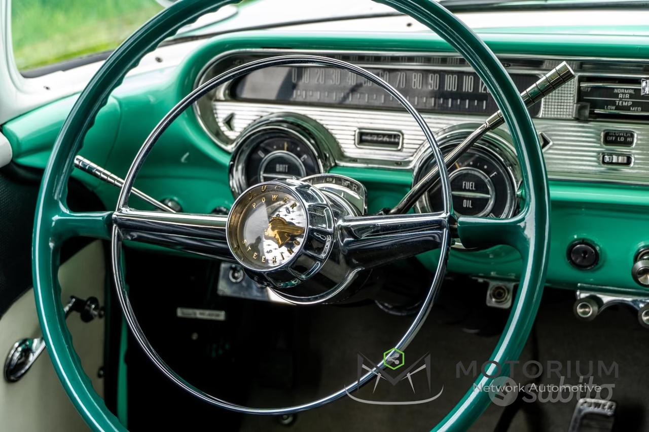 PONTIAC CHIEFTAIN 5.7 V8 - 2 DOOR HARDTOP 1957 - R