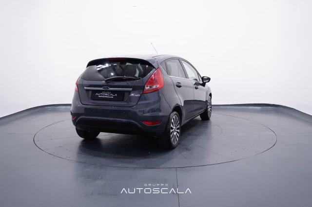 FORD Fiesta 1.4 5 porte Bz.- GPL Titanium