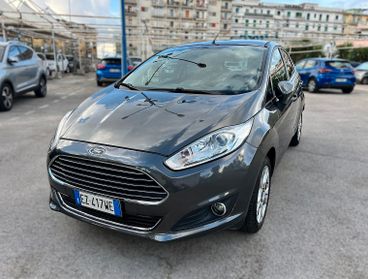 FORD FIESTA 1.5 TDCi 75CV 5P Black&White - 2015