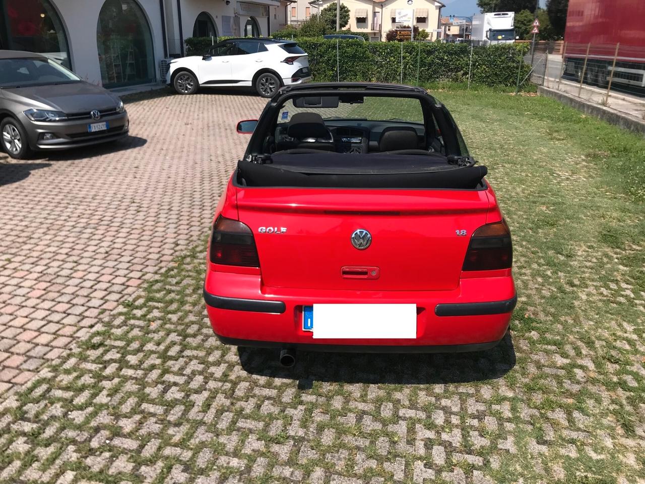 Volkswagen Golf Cabriolet Golf Cabriolet 1.8/75 CV METANO PER NEOPATENTATI DA AMATORE