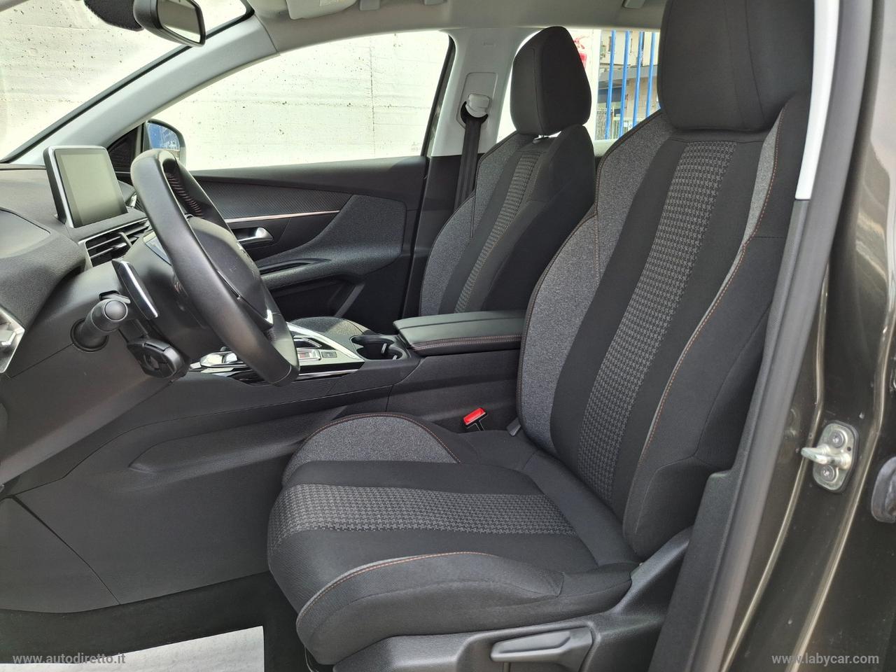 PEUGEOT 3008 BlueHDi 130 S&S EAT8 Business