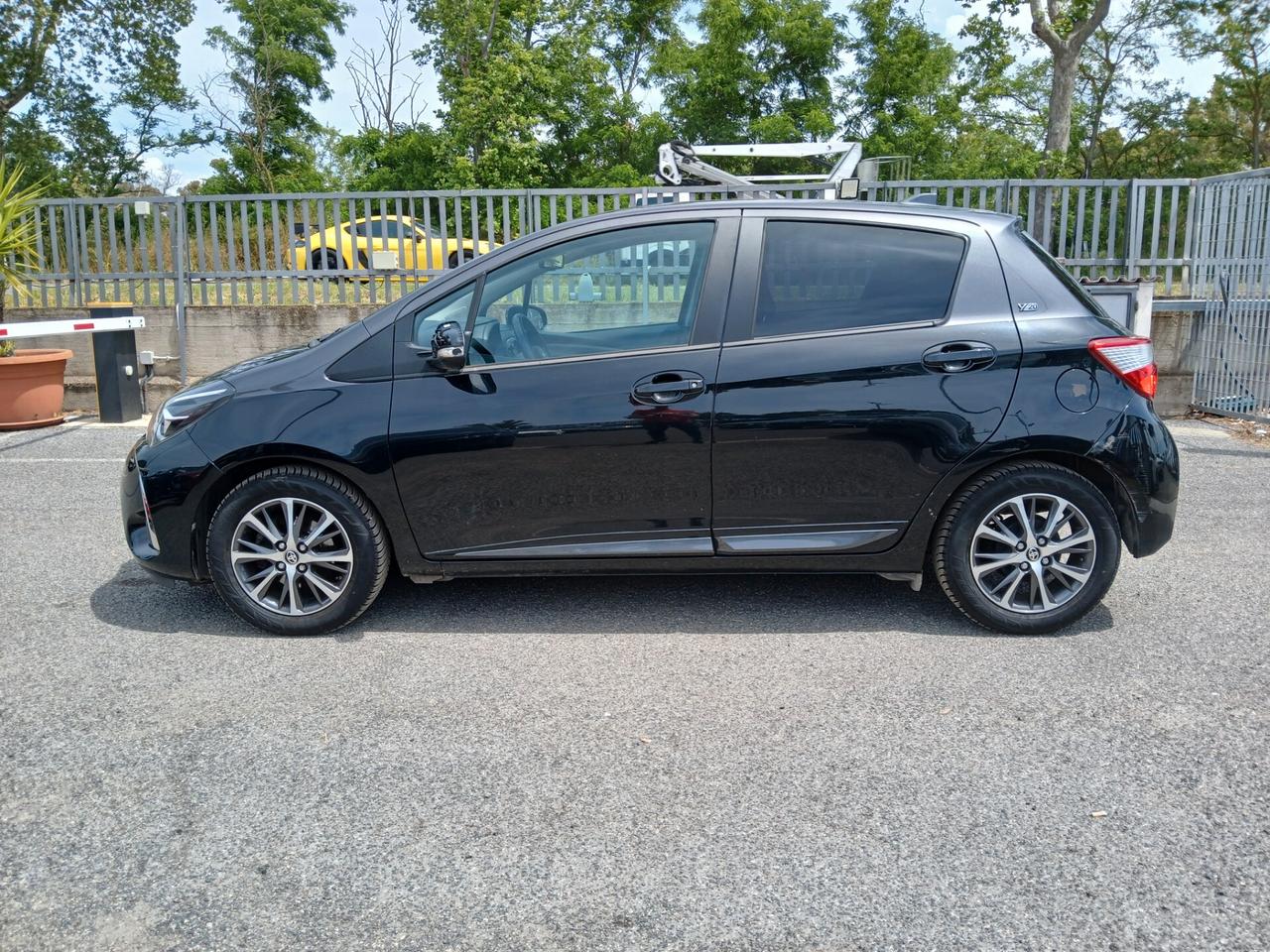 Toyota Yaris 1.0 72 CV 5 porte Active
