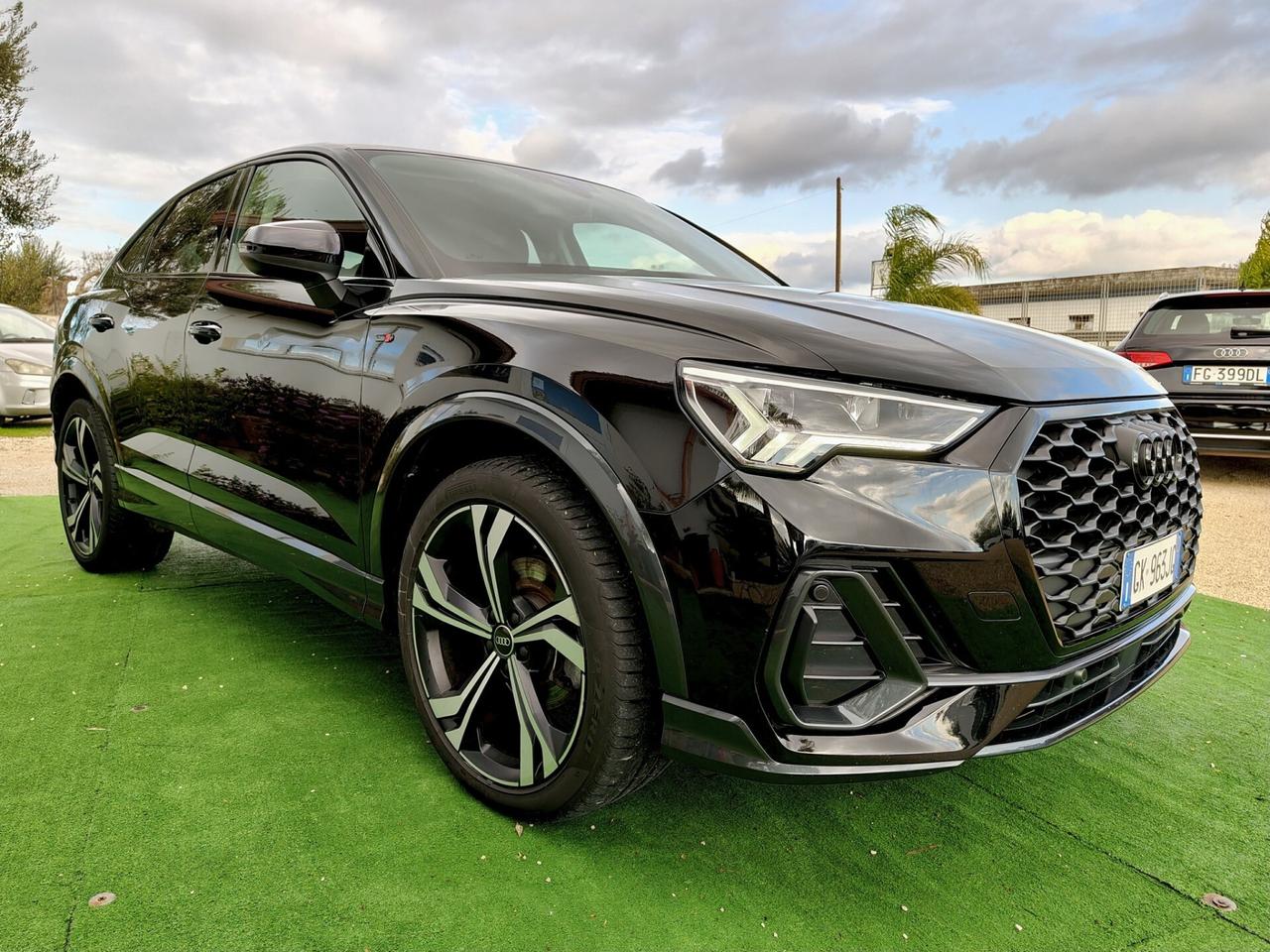 Audi Q3 SPB 35 TDI S tronic line edition - 2022