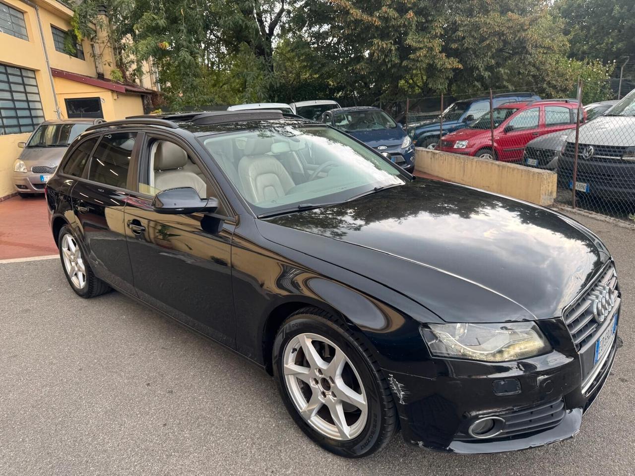 Audi A4 Avant Anno 2010 2.0 DIESEL CAMBIO AUTOMATICO