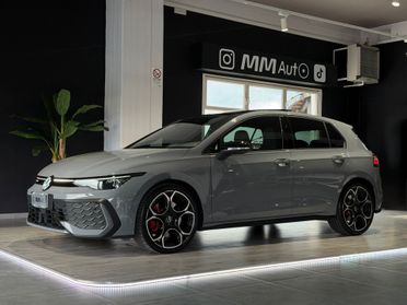 Volkswagen Golf GTI 2.0 TSI DSG