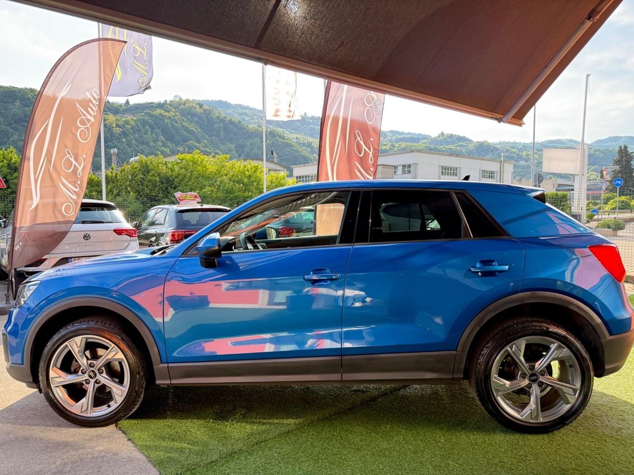 Audi Q2 30 TDI Business Design