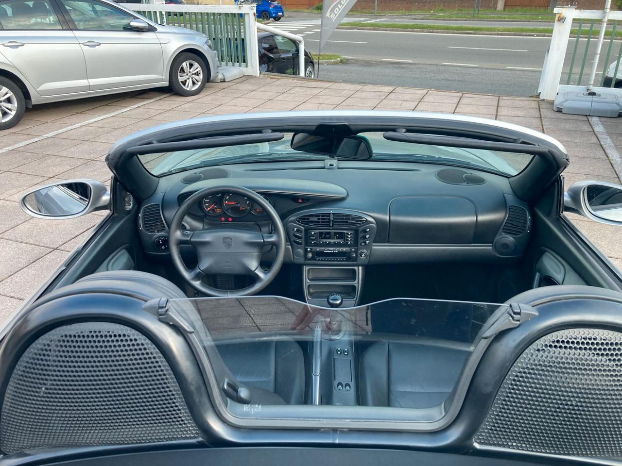 Porsche Boxster 2.5i 24V cat