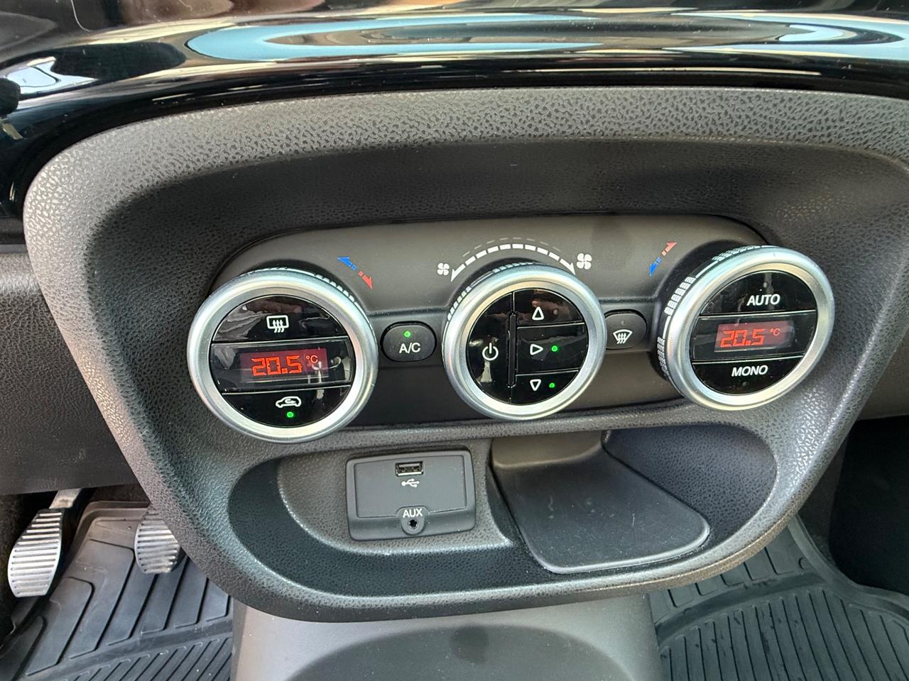 Fiat 500L 1.6 Multijet Lounge FULL