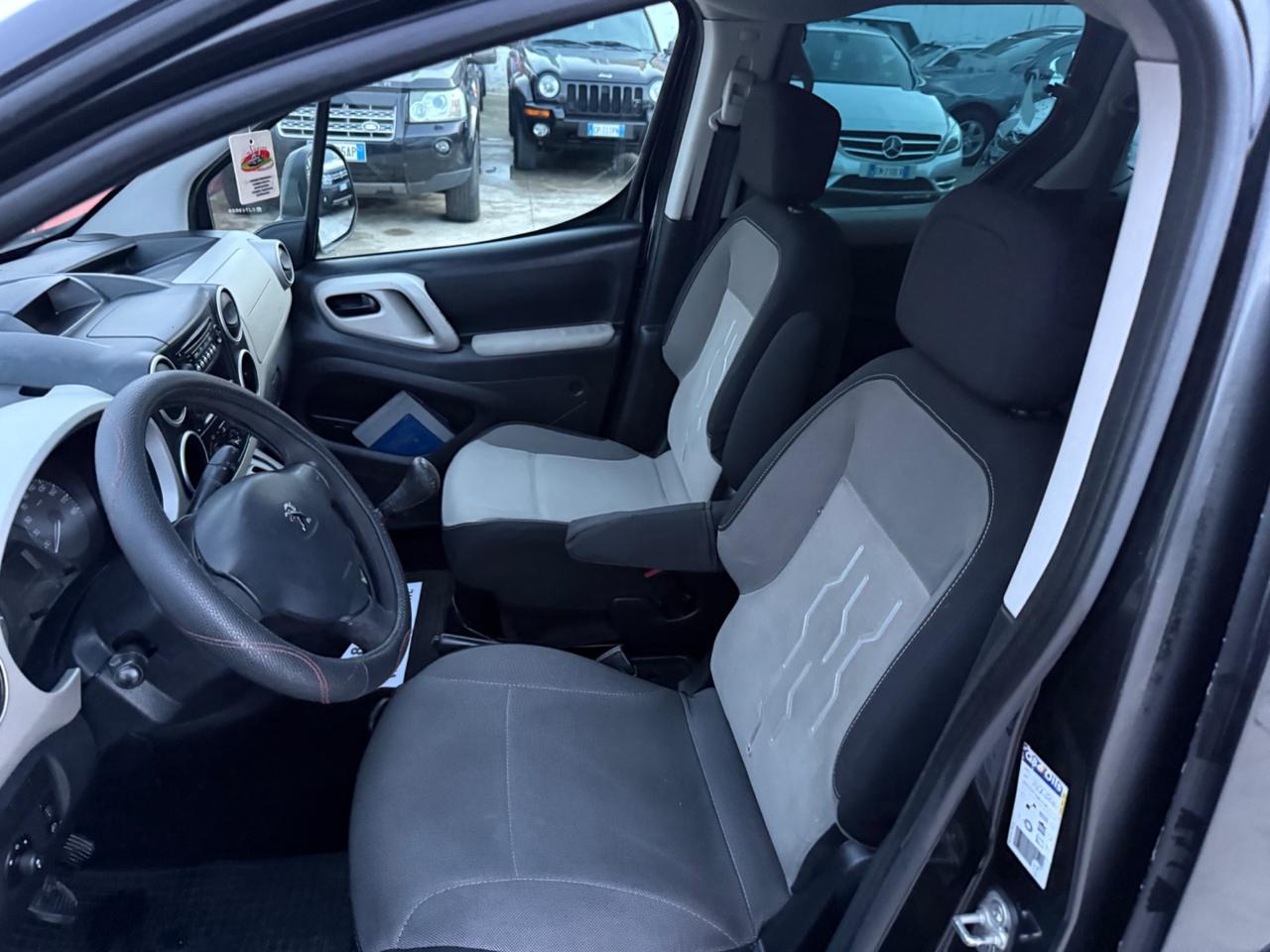 Peugeot Partner 1.6 HDi 92CV AUTOCARRO