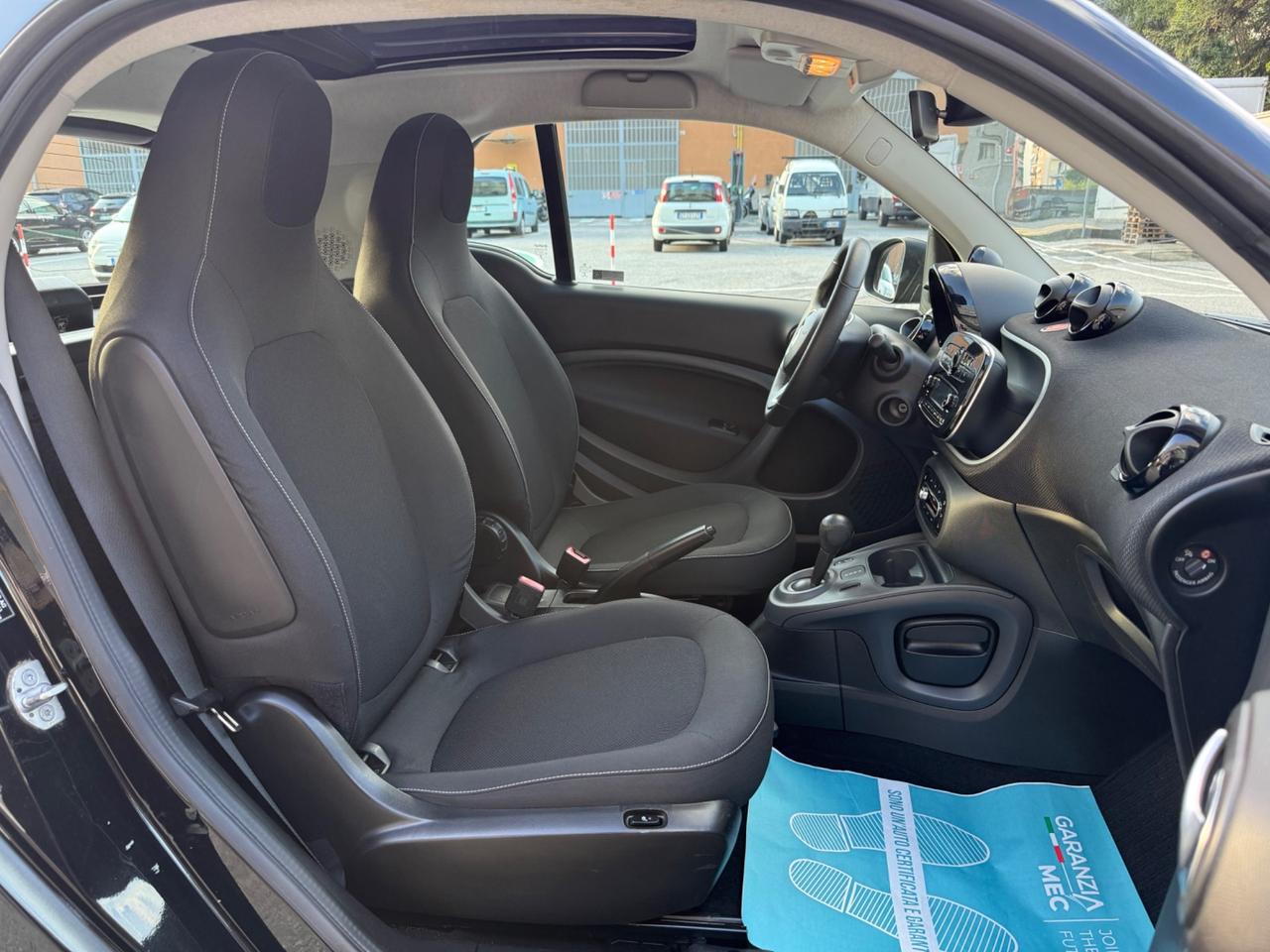 SMART EQ FORTWO COUPE PASSION 19.000 KM PERFETTA