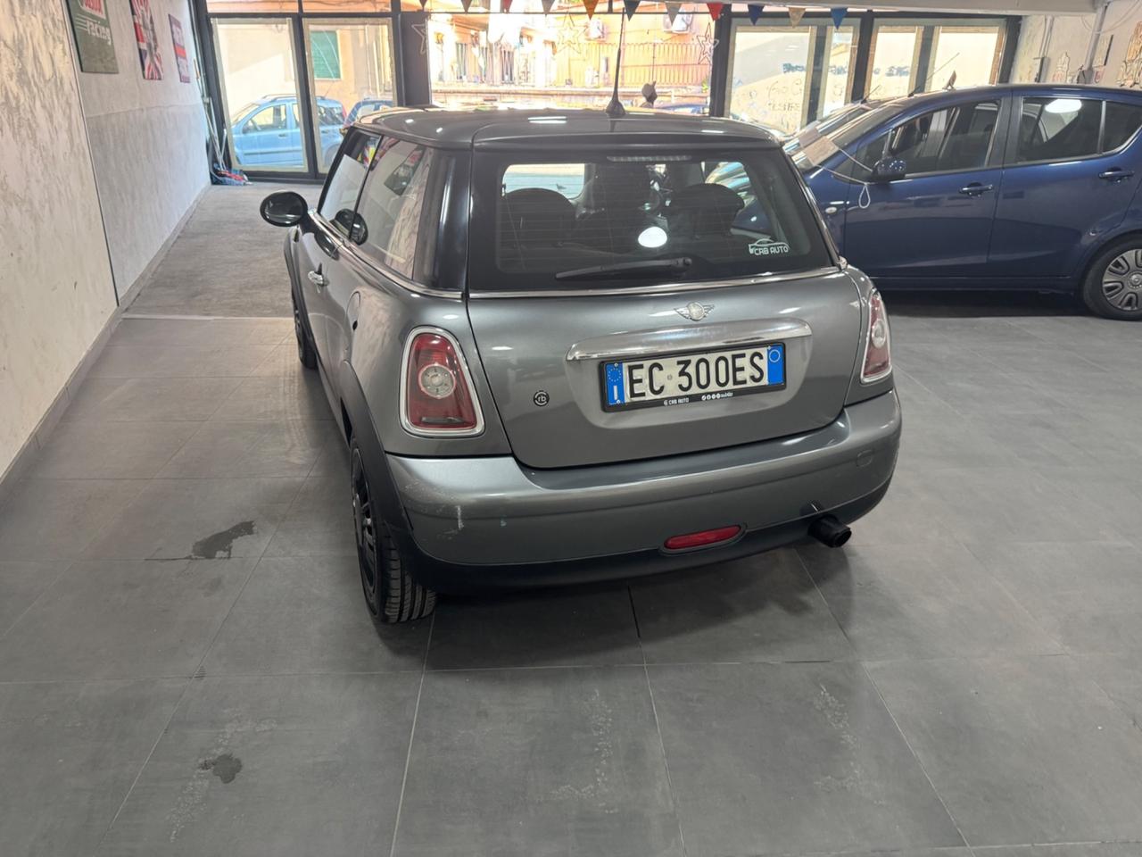 Mini 1.6 16V One (55kW)