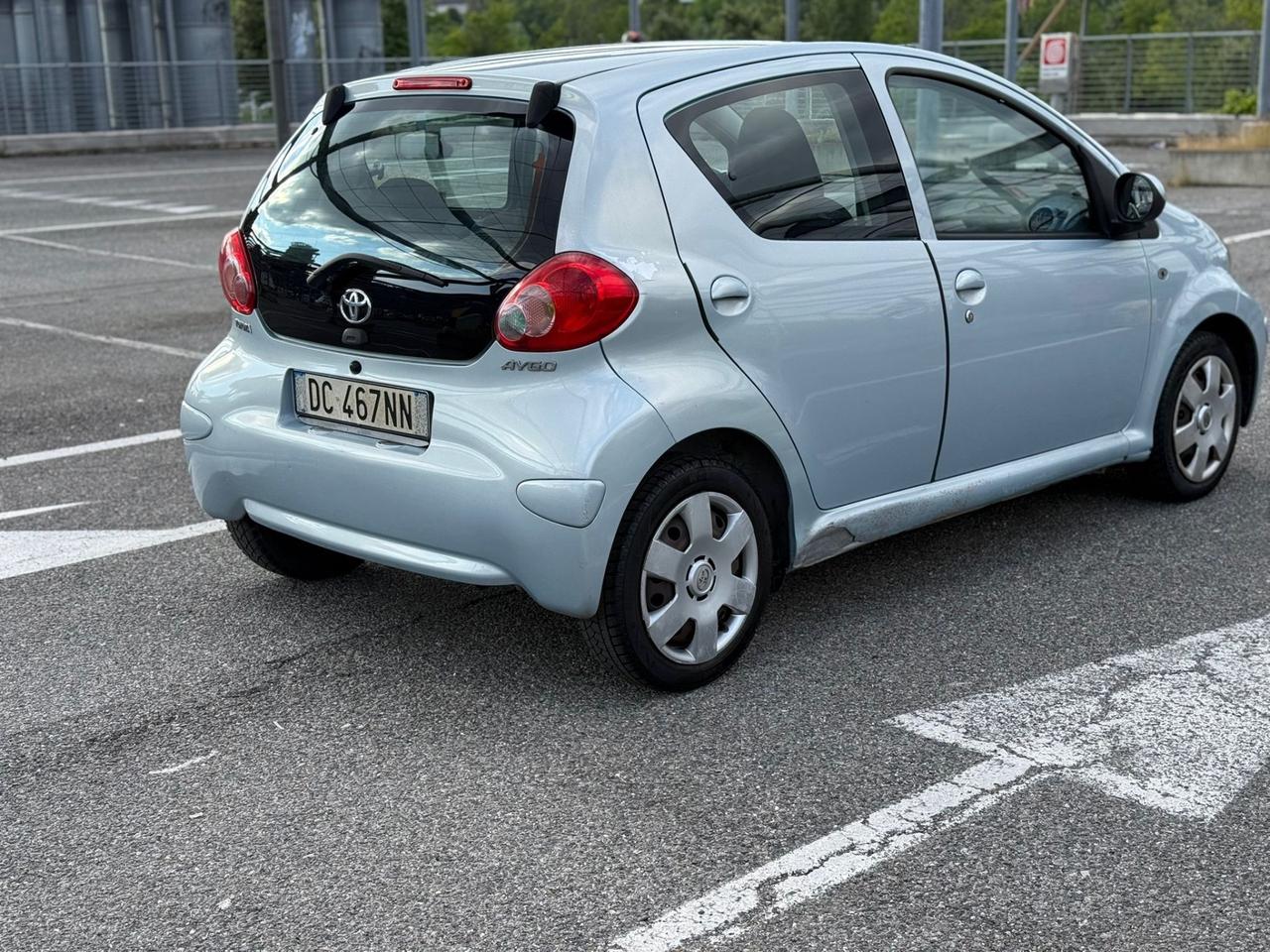 Toyota Aygo 1.0 12V VVT-i 5 porte