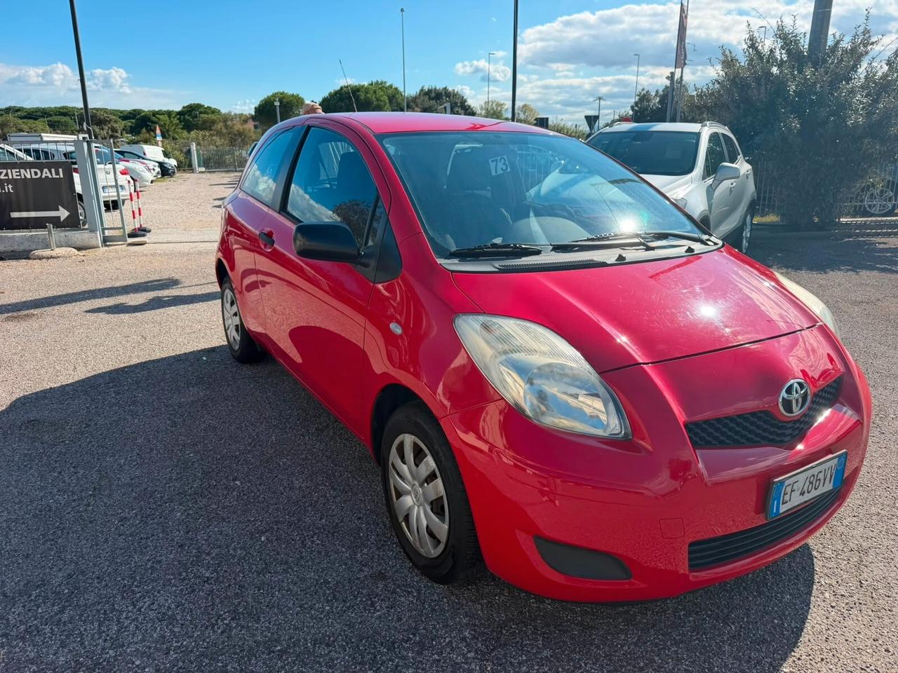 Toyota Yaris 1.0 3 porte Now