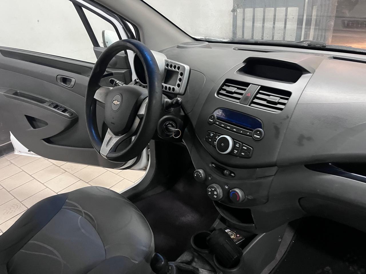 Chevrolet Spark Plus 1.0 optional
