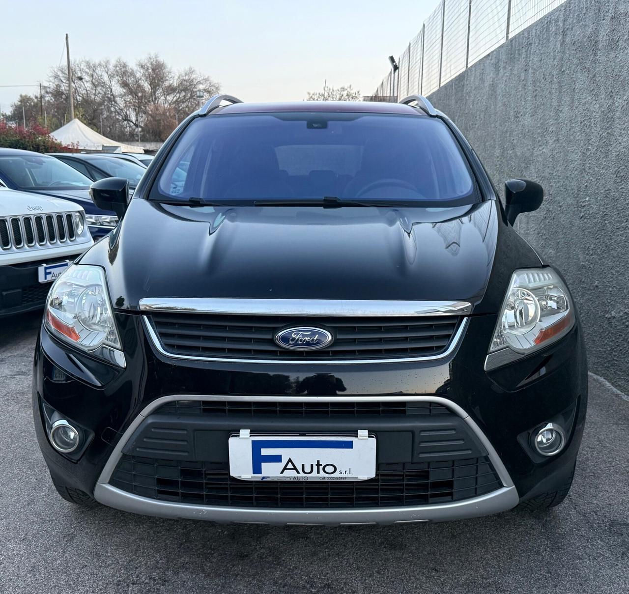 Ford Kuga 2.0 TDCi 136 CV 4WD Titanium,TETTO PANORAMICO,Pelle,Climatronic bizona,ecc.