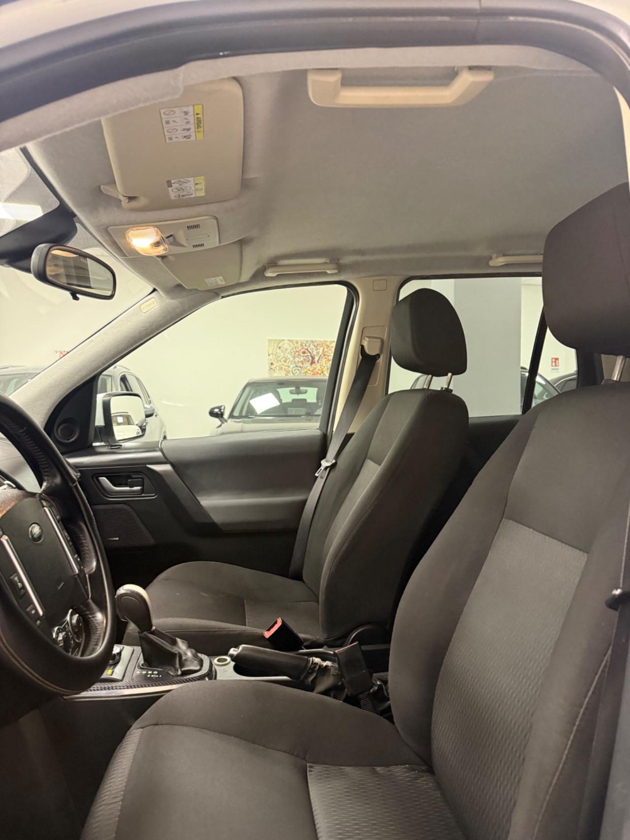 Land Rover Freelander 2.2 TD4 S.W. SE