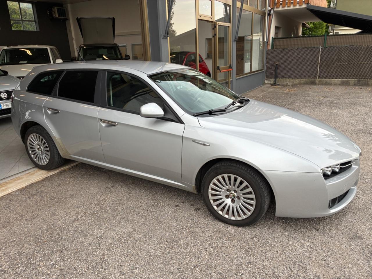 Alfa Romeo 159 1.9 JTDm Sportwagon Progression