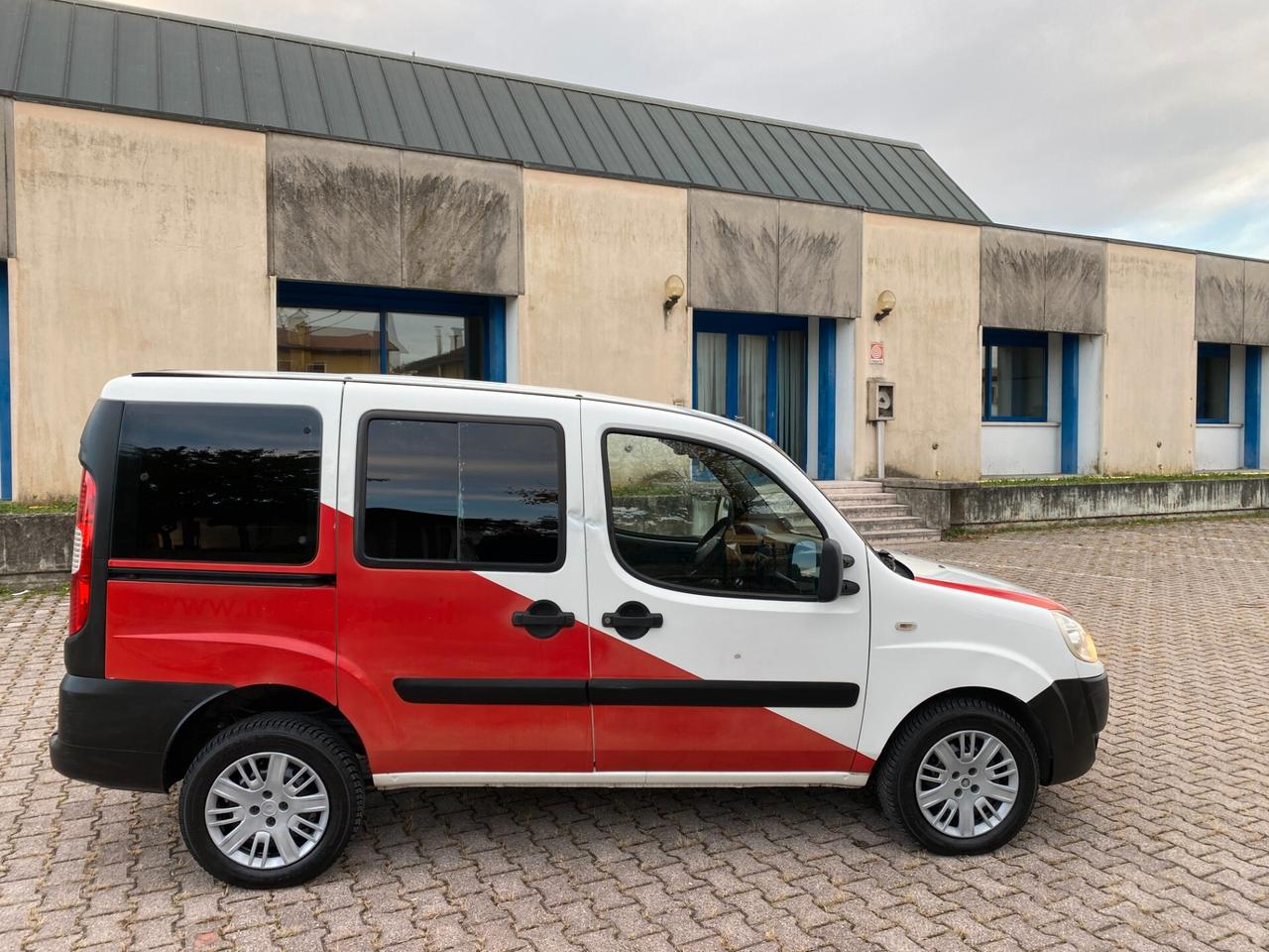 Fiat Doblò 1.3 Mjt Autocarro 5Posti CLIMA