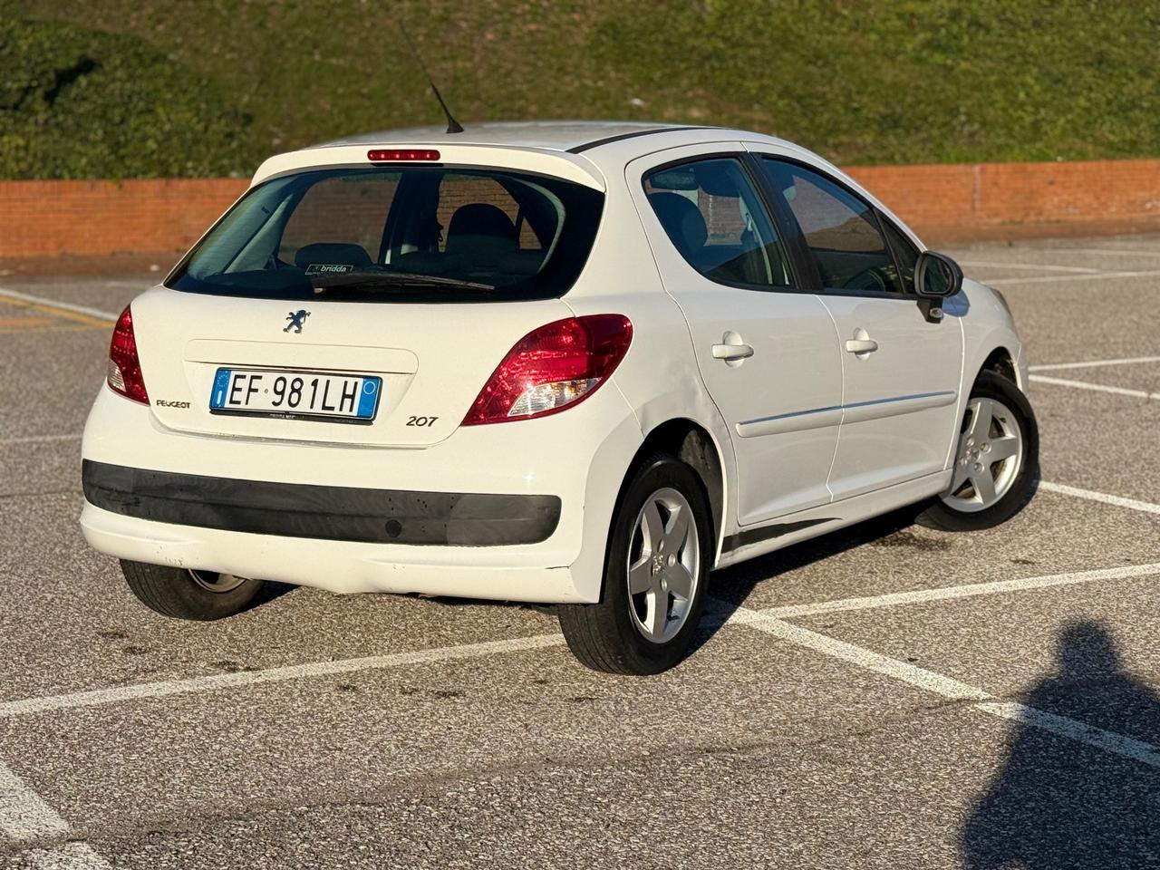 Peugeot 207 1.6 HDi OK NEOPATENTATI